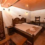 فندق Peri Cave غوريمِيه