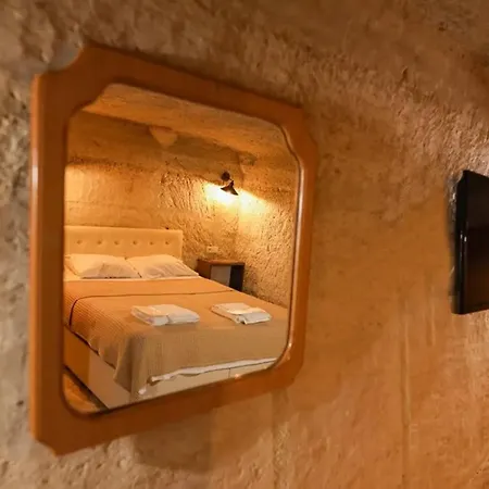 Szálloda Peri Cave *