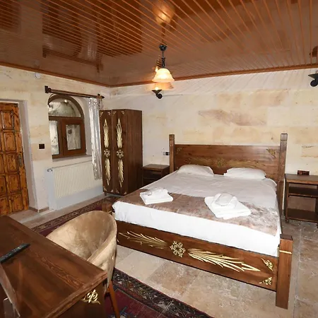 Peri Cave מלון *