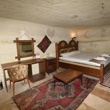 Hotel Peri Cave