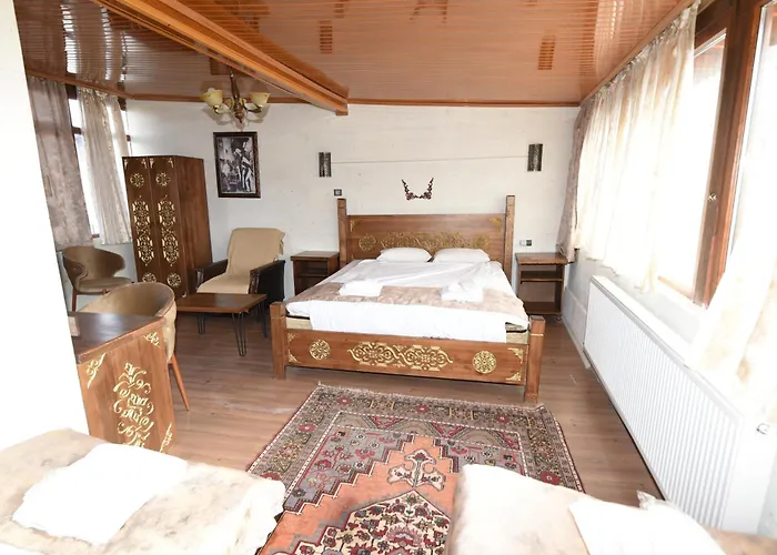 Peri Cave * Γκόρεμε