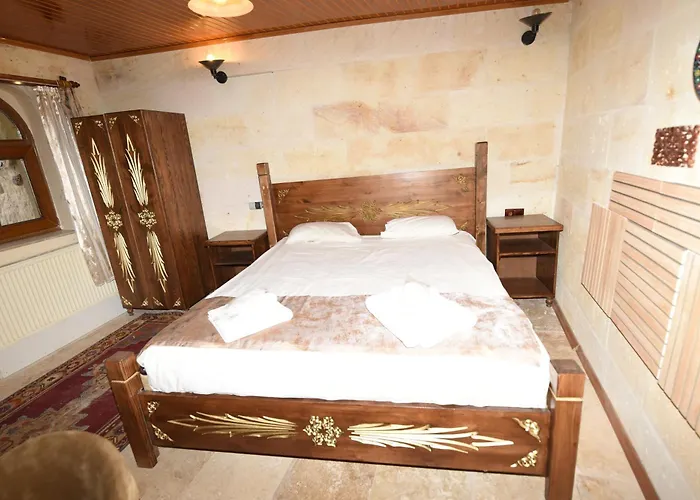 Peri Cave Γκόρεμε